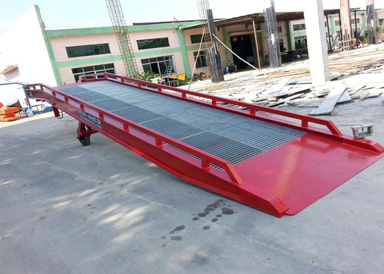 CE Certification Steel Mobile Loading Ramps With 10 Ton Capacity